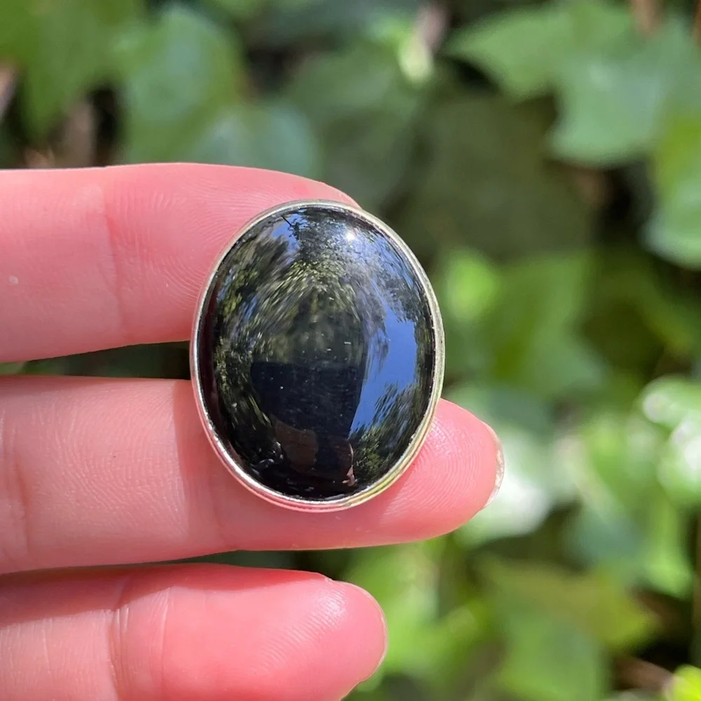 Size 6 925 silver‎ plated black onyx ring